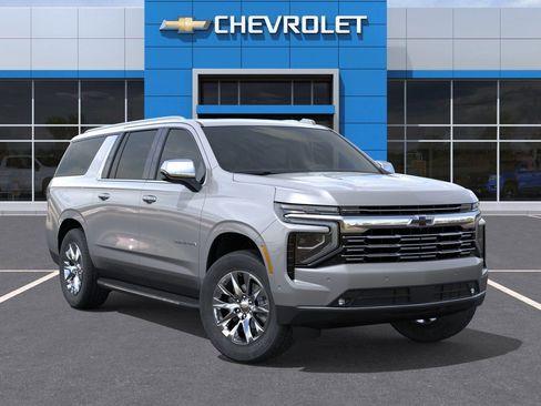 New 2026 Chevrolet Suburban Premier AWD/4WD image 7