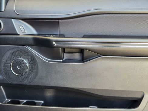 Used 2021 Ford Expedition XL image 26