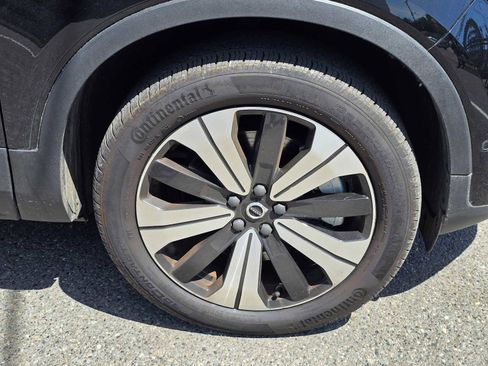 Used 2023 Volvo C40 P8 Recharge Plus AWD/4WD image 9