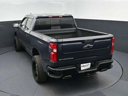 Used 2021 Chevrolet Silverado 1500 LT Trail Boss w/ Convenience Package II AWD/4WD image 37