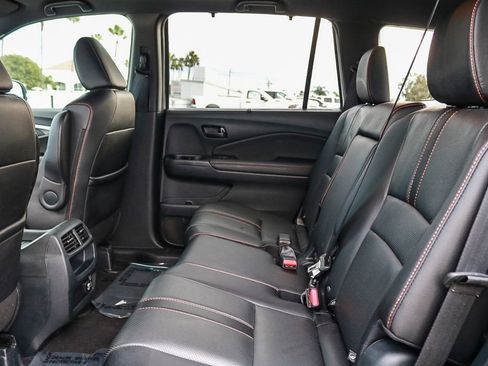 Used 2023 Honda Passport TrailSport image 19