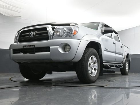 Used 2008 Toyota Tacoma PreRunner image 20