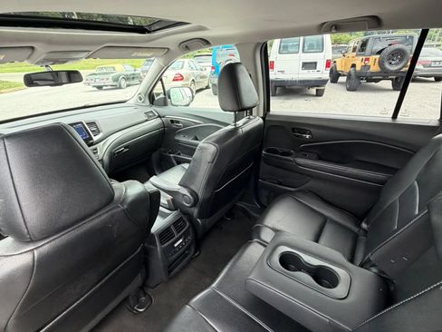 Used 2017 Honda Pilot EX-L image 44