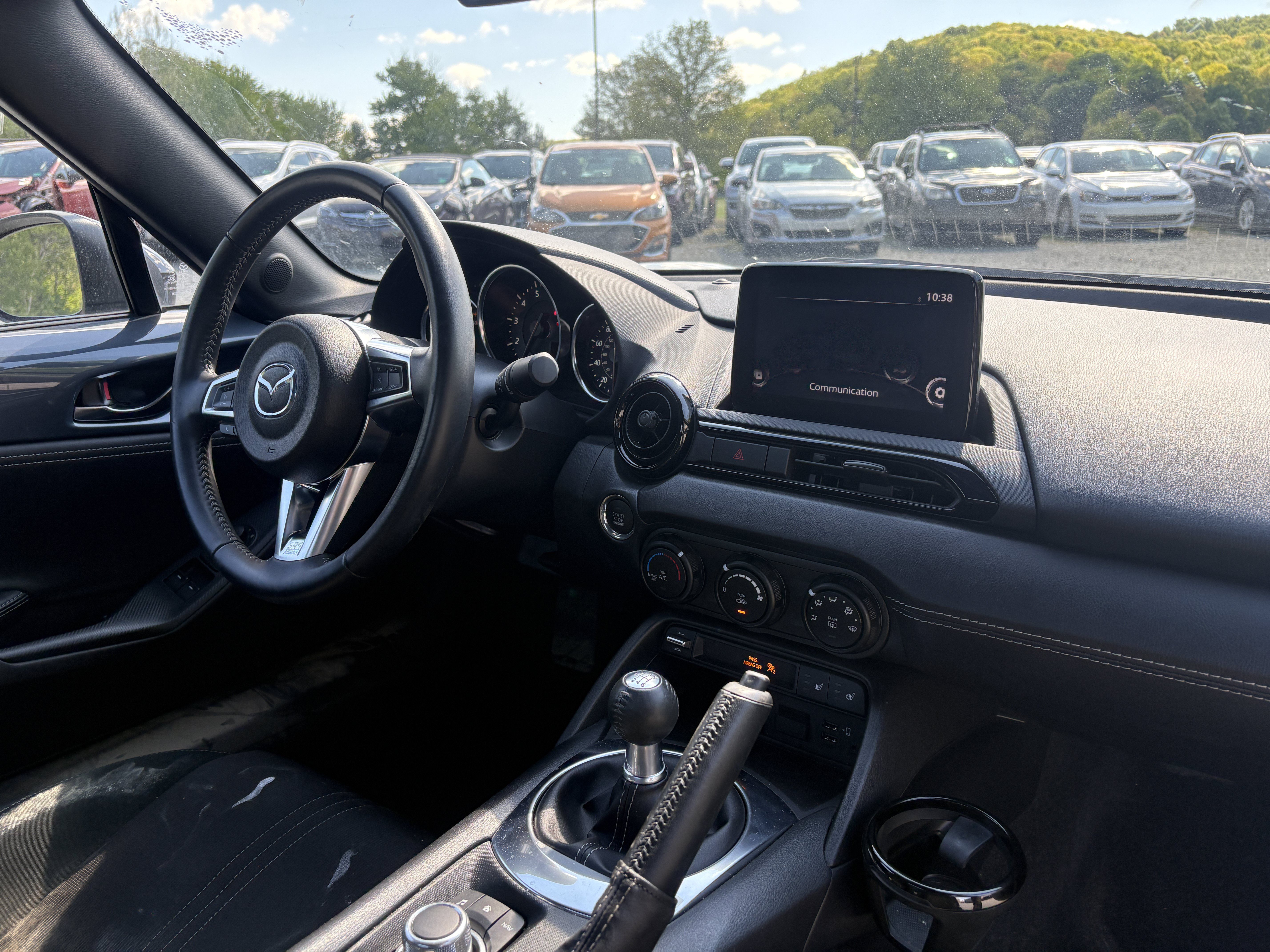 Used 2020 MAZDA MX-5 Miata RF Club RWD image 5