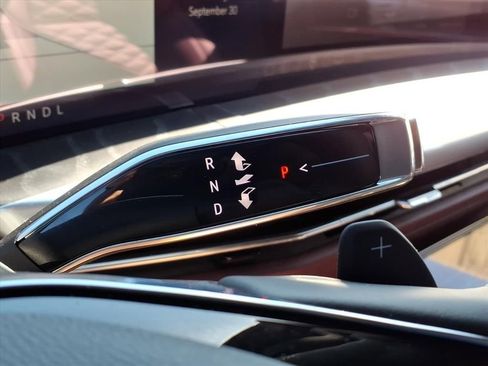 New 2026 Cadillac Escalade Luxury w/ LPO, Floor Liner Package image 16