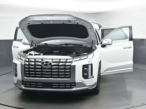 Used 2023 Hyundai Palisade Calligraphy w/ Cargo Package image 40