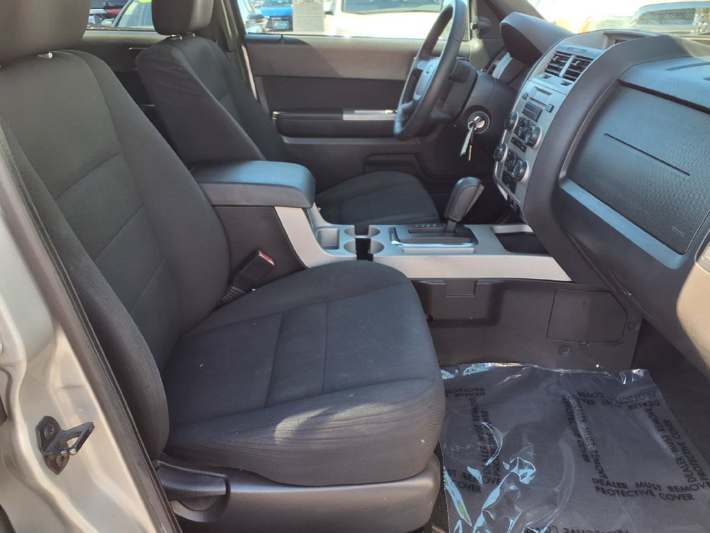 Used 2009 Ford Escape XLT FWD image 33