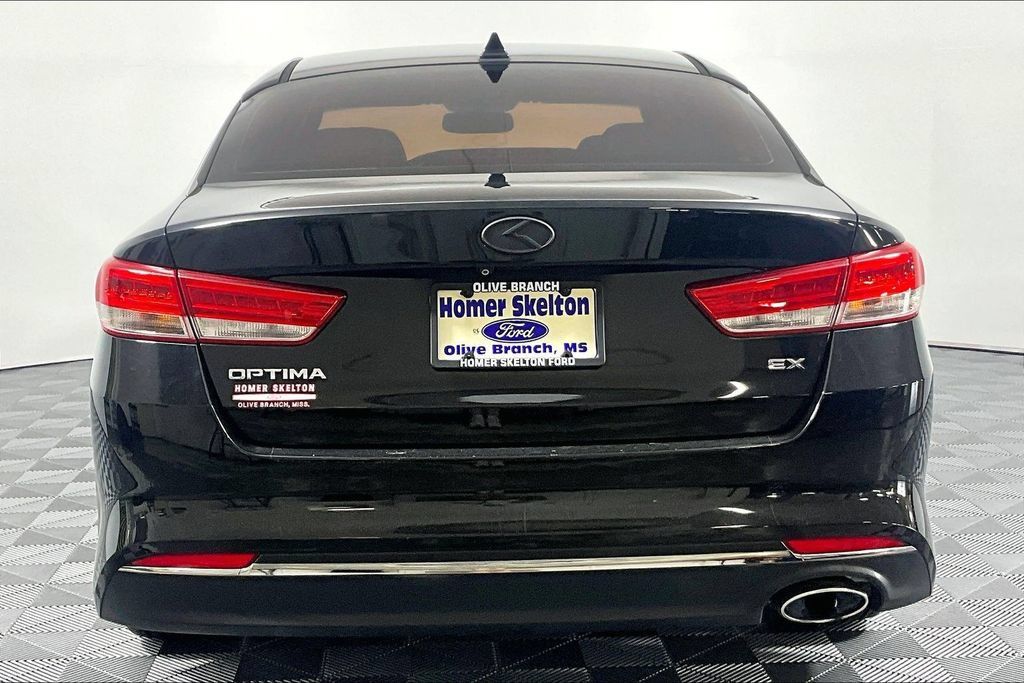 Used 2016 Kia Optima EX FWD image 4
