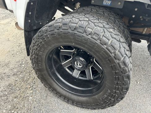 Used 2019 Ford F350 XL AWD/4WD image 12