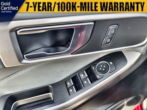 Used 2022 Ford Explorer XLT w/ Equipment Group 202A image 22