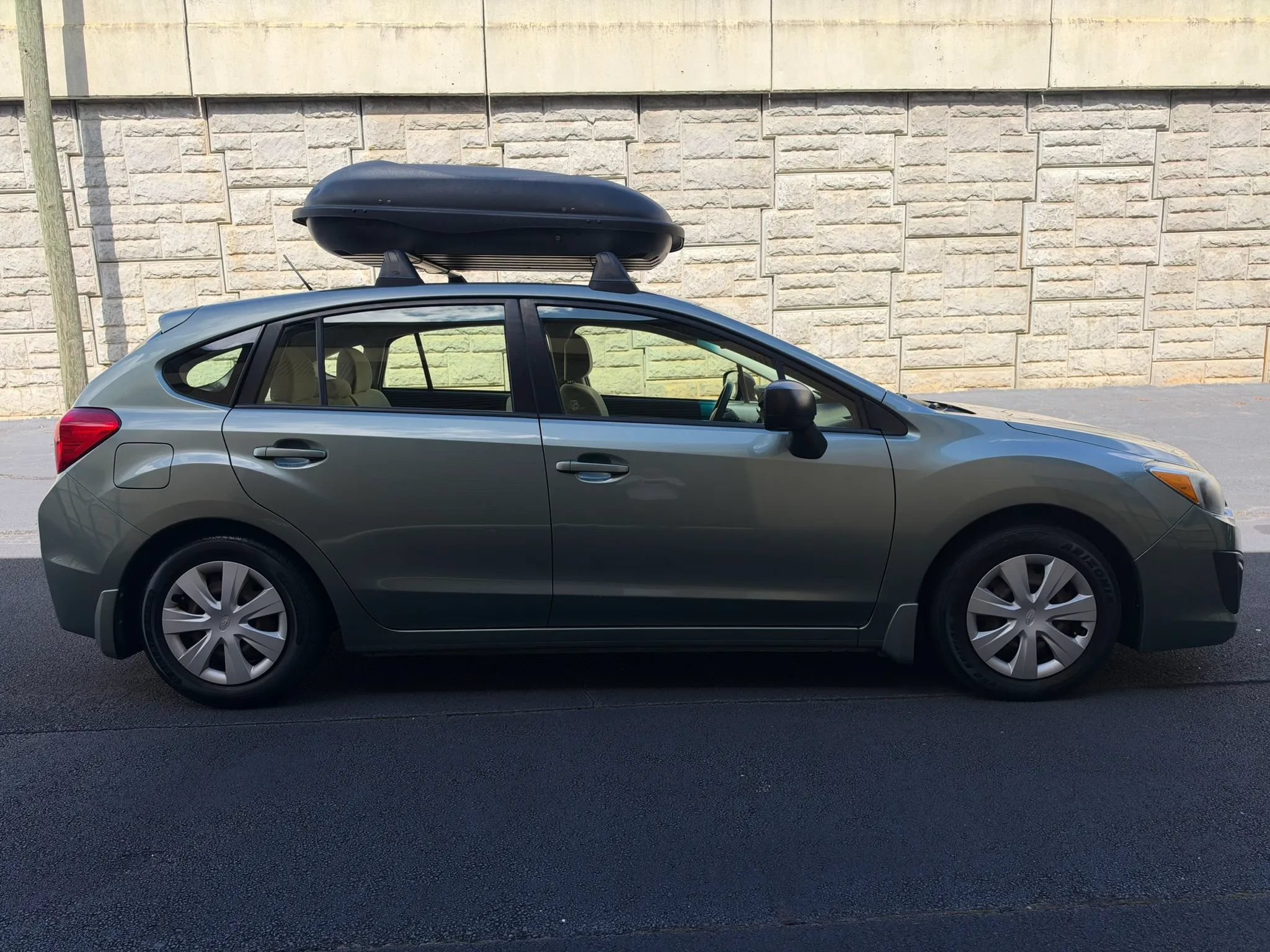 Used 2014 Subaru Impreza 2.0i AWD/4WD image 6
