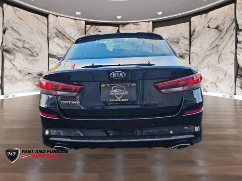 Used 2020 Kia Optima SE FWD image 30