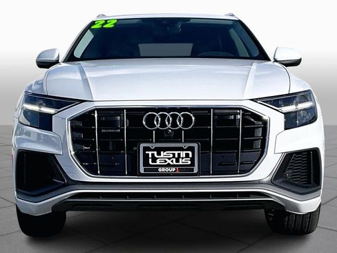 Used 2022 Audi Q8 Premium Plus w/ Premium Plus Package image 3