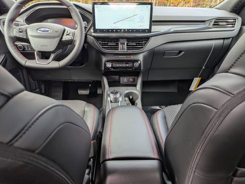 New 2026 Ford Escape ST-Line w/ Tech Pack #1 FWD image 28