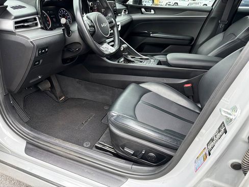 Used 2023 Kia K5 GT-Line image 9