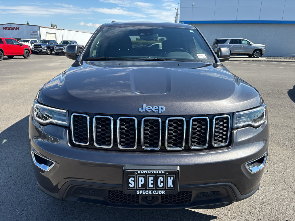 Used 2021 Jeep Grand Cherokee Laredo AWD/4WD image 8