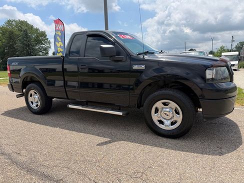 Used 2007 Ford F150 STX RWD image 1