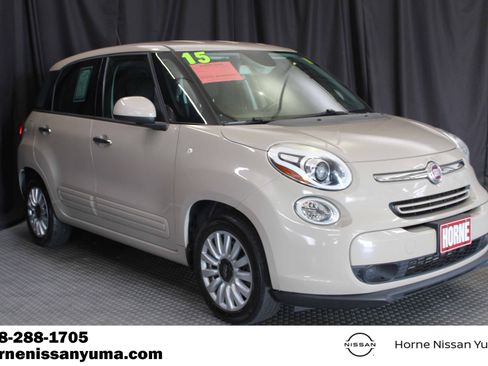 Used 2015 FIAT 500L Easy FWD image 1