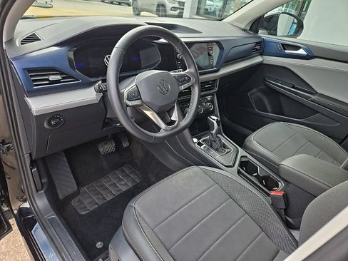 Used 2024 Volkswagen Taos SE FWD image 37