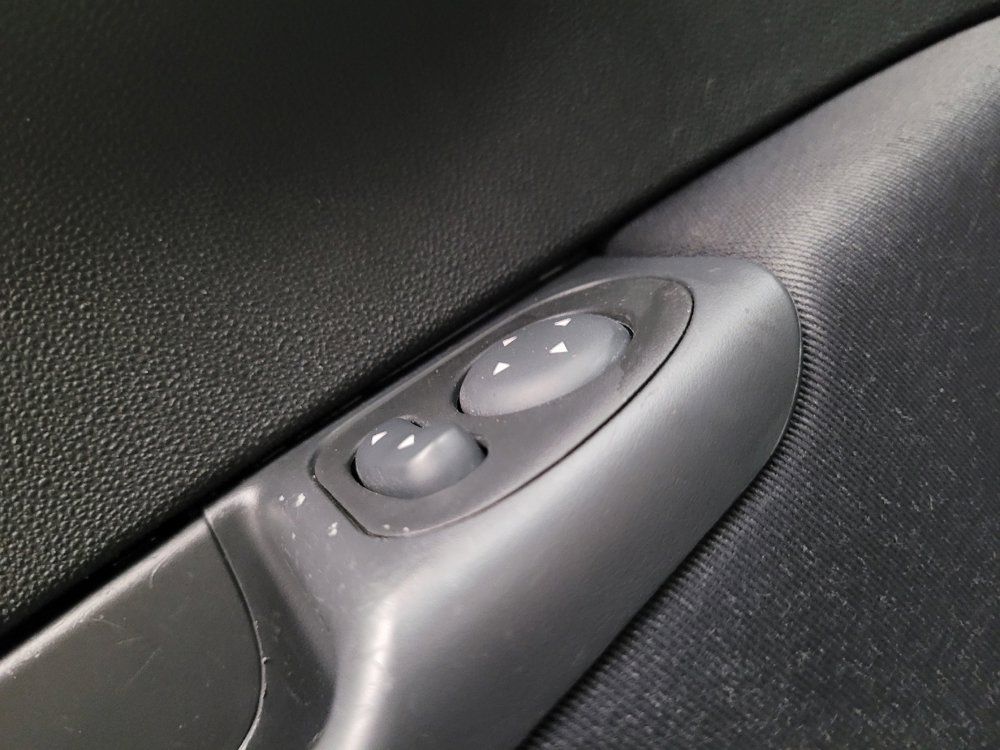 Used 2015 FIAT 500 Pop FWD image 27