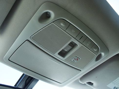 Used 2016 Nissan Maxima Platinum image 28