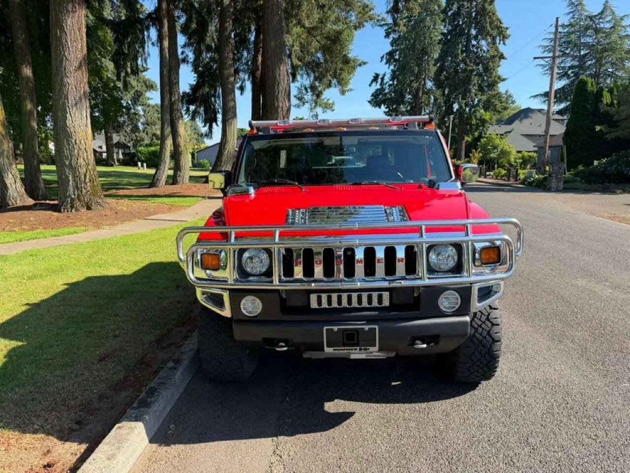 Used 2005 HUMMER H2 SUT w/ Preferred Equipment Group AWD/4WD image 6