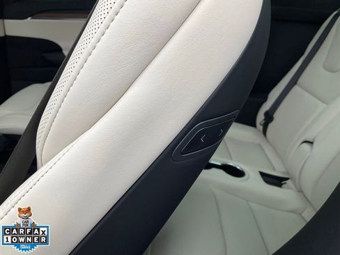 Used 2023 Tesla Model X AWD/4WD image 31