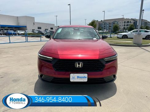 New 2025 Honda Accord SE image 2