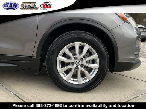 Used 2019 Nissan Rogue SV image 9