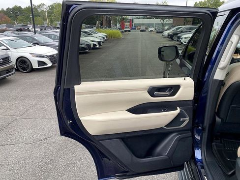 New 2026 Nissan Armada Platinum w/ Convenience Package image 16