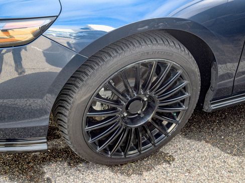 Used 2025 Honda Accord EX-L image 23