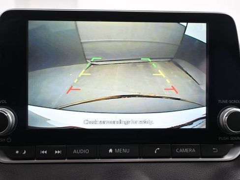 Used 2023 Nissan Sentra SV w/ All-Weather Package FWD image 31