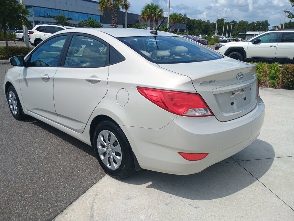 Used 2016 Hyundai Accent SE FWD image 7
