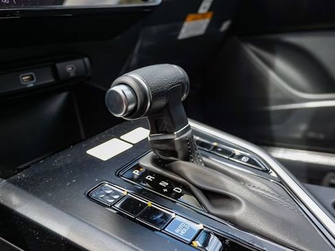 New 2026 Kia Niro LX FWD image 21
