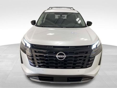 New 2026 Nissan Pathfinder SL FWD image 6
