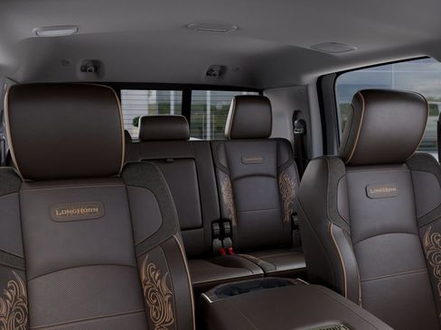 New 2026 RAM 2500 Limited AWD/4WD image 26