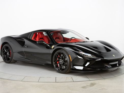 Certified 2021 Ferrari F8 Tributo image 17