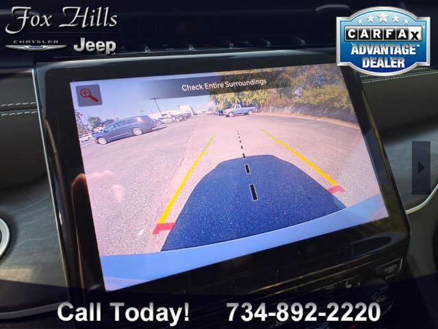 Certified 2025 Jeep Grand Cherokee L Limited w/ Black Appearance Package AWD/4WD image 23