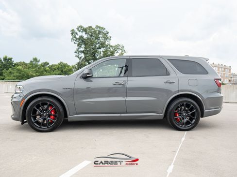 Used 2021 Dodge Durango R/T w/ Tow 'N Go Package AWD/4WD image 4