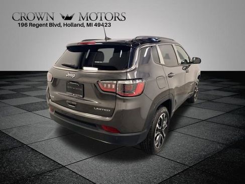 Used 2023 Jeep Compass Limited w/ Sun and Sound Group AWD/4WD image 6