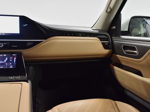 New 2026 INFINITI QX80 Luxe w/ Exterior Package image 15