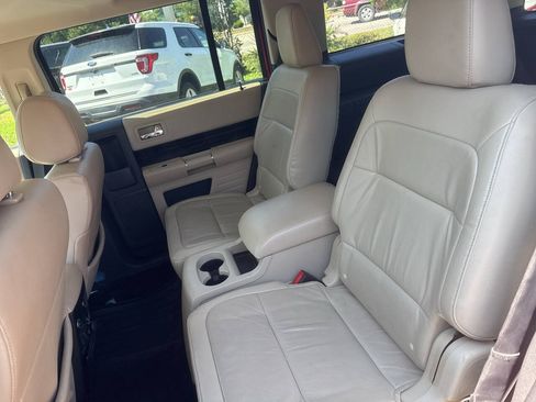 Used 2014 Ford Flex SEL w/ Equipment Group 202A FWD image 13