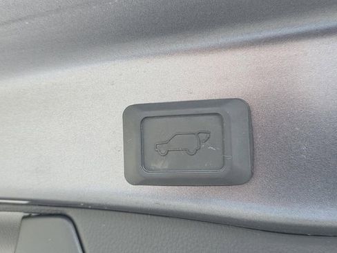 Certified 2023 Toyota RAV4 XLE Premium image 13