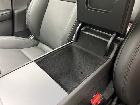 Used 2025 Tesla Model 3 Long Range image 25