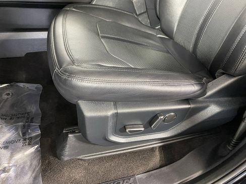 Used 2021 Ford Expedition Limited image 23