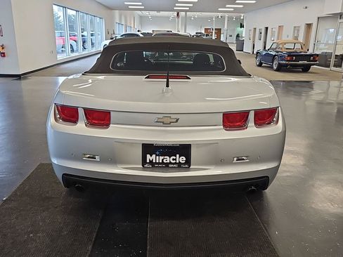 Used 2011 Chevrolet Camaro LT RWD image 6