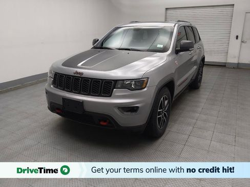 Used 2020 Jeep Grand Cherokee Trailhawk image 1