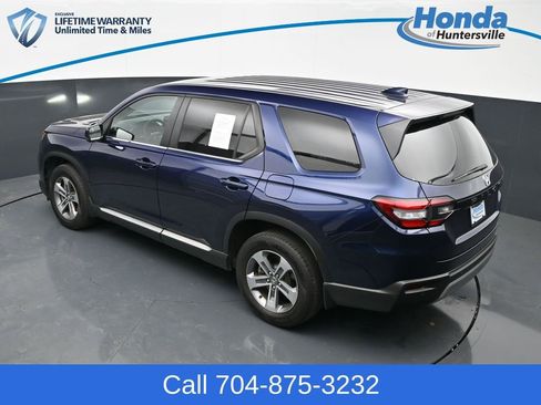 Used 2025 Honda Pilot EX-L image 37