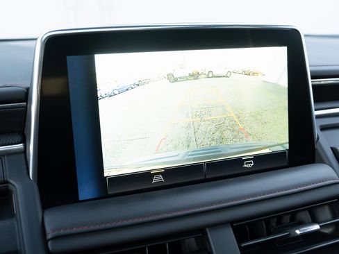 Used 2023 Chevrolet Tahoe RST image 4