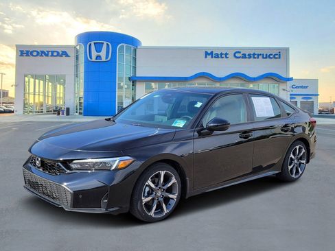 Used 2025 Honda Civic Sport Touring image 2